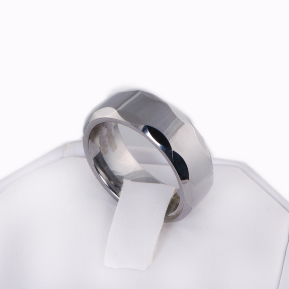 8mm Tungsten Carbide Mens Wedding Band Ring - Picture 2 of 2